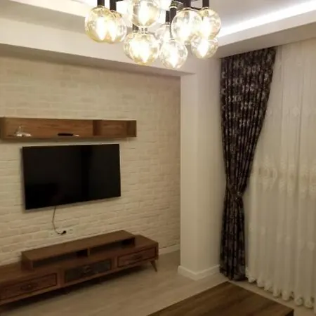 Apartment Near The Sea